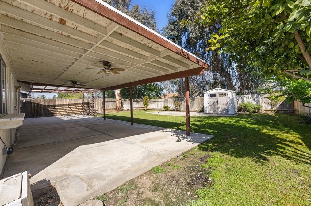 3812 Curry Ct, Bakersfield CA  93309-6272 exterior