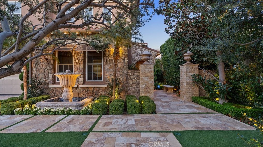 26832 Pine Hollow Ct, Santa Clarita, CA 91381-0615
