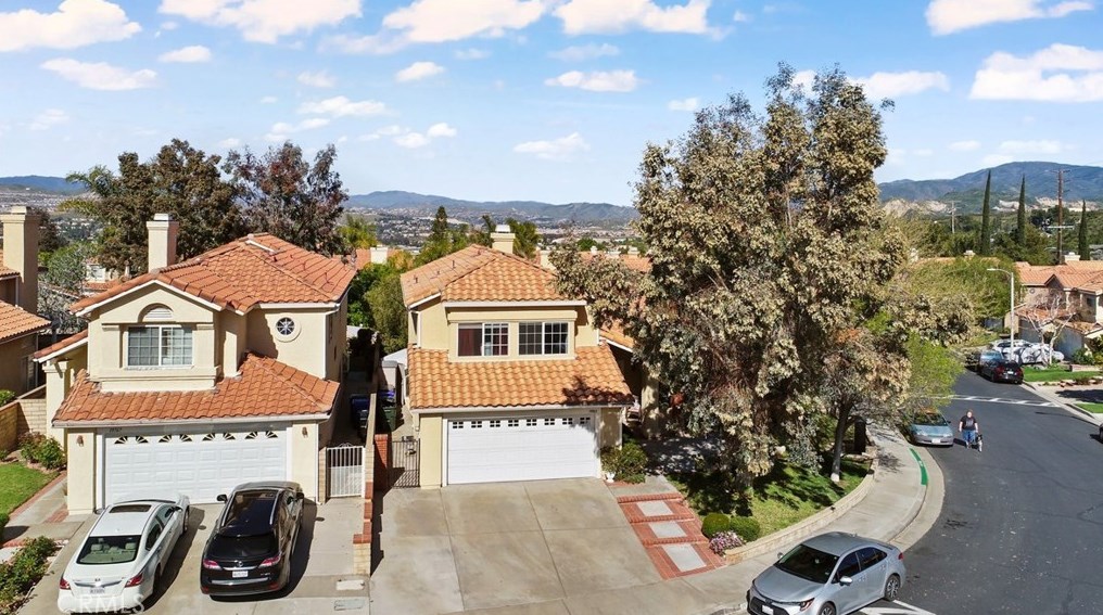 19765 Azure Field Dr, Santa Clarita, CA 91321
