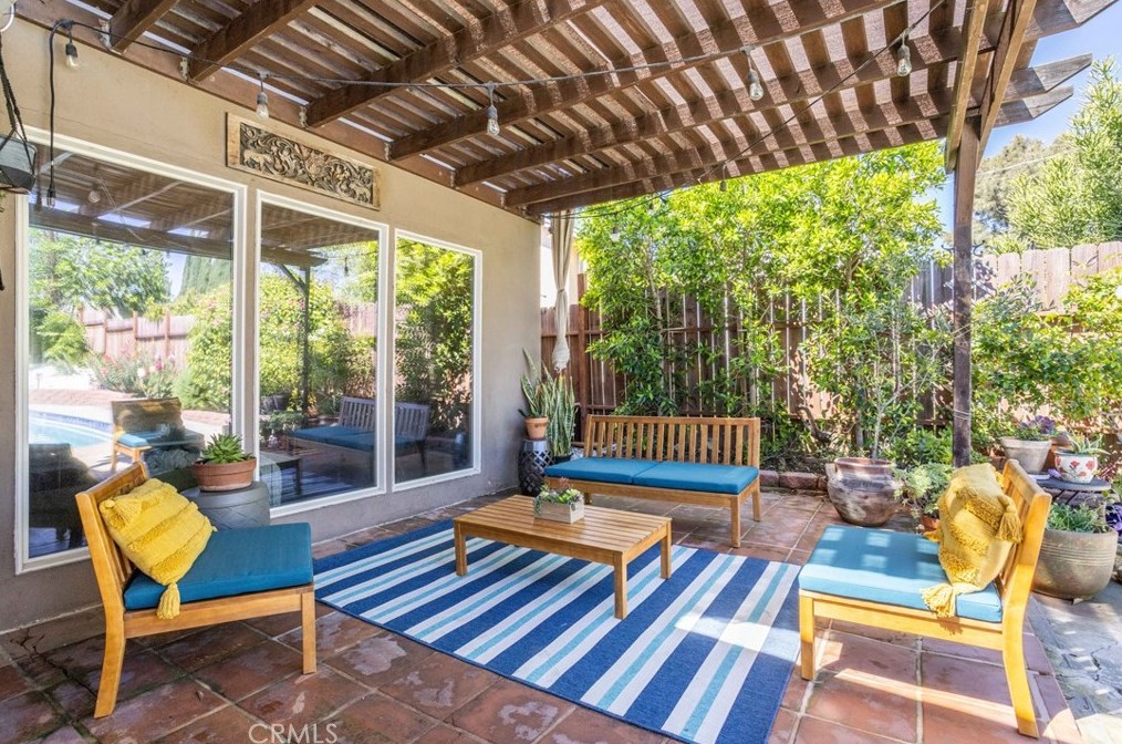 17057 Tribune St, San Fernando CA  91344-4936 exterior