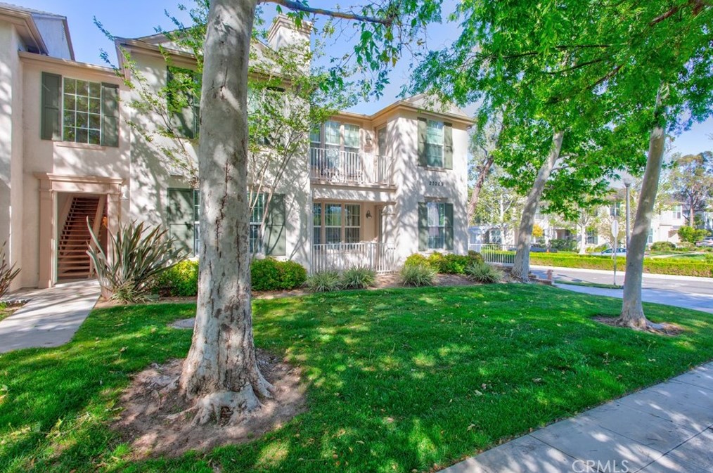 27009 Channel Ln #2, Santa Clarita, CA 91355