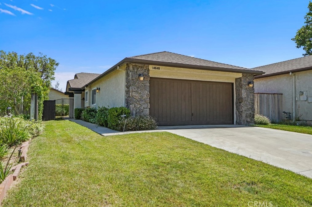 14646 Marymount St, Moorpark, CA 93021