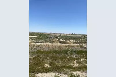 70 E Avenue I, Lancaster, CA 93535 - Photo 2