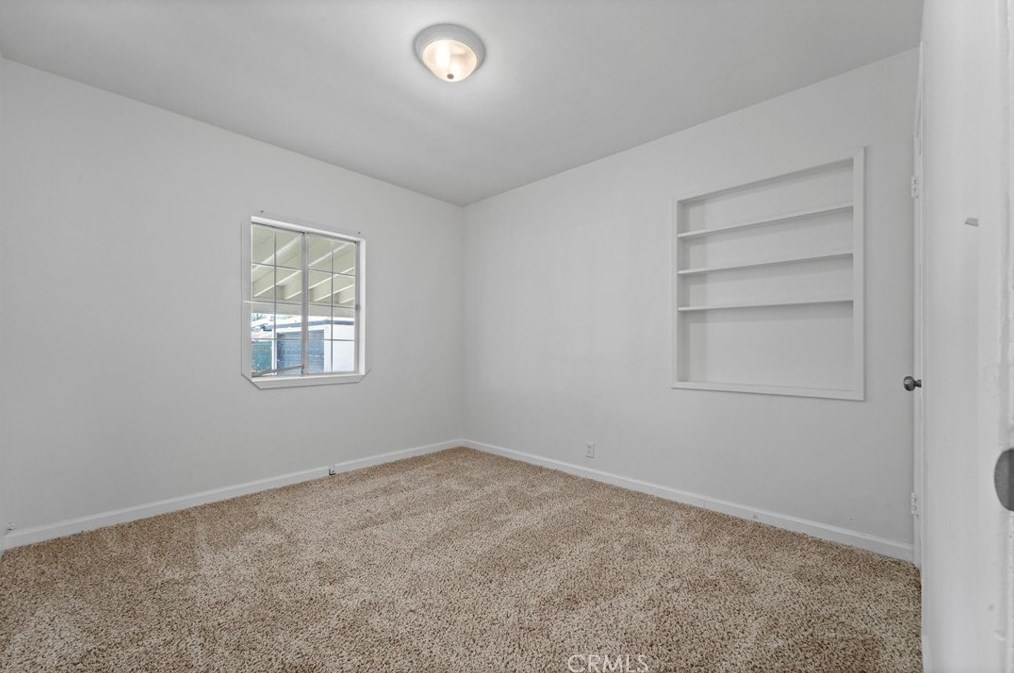 45010 Kingtree Ave, Lancaster CA  93534-2240 exterior