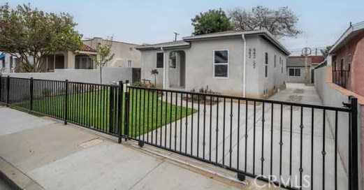 642 Vancouver Ave, Los Angeles CA  90022-3218 exterior