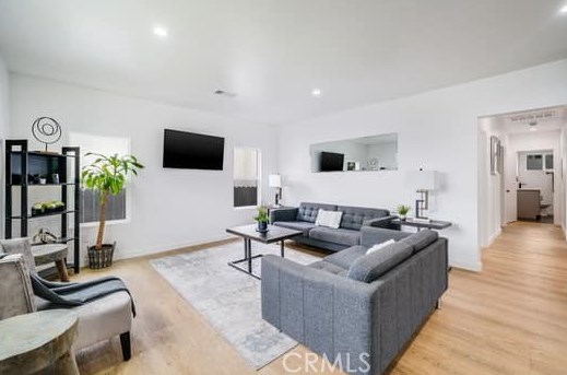 642 Vancouver Ave, Los Angeles CA  90022-3218 exterior