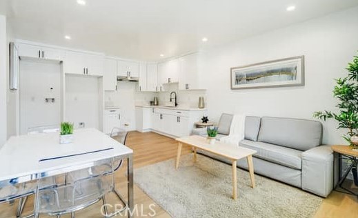642 Vancouver Ave, Los Angeles CA  90022-3218 exterior