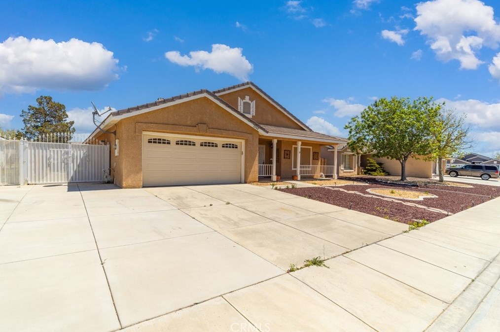 2248 Gable Ct, Tropico Village, CA 93560-5917