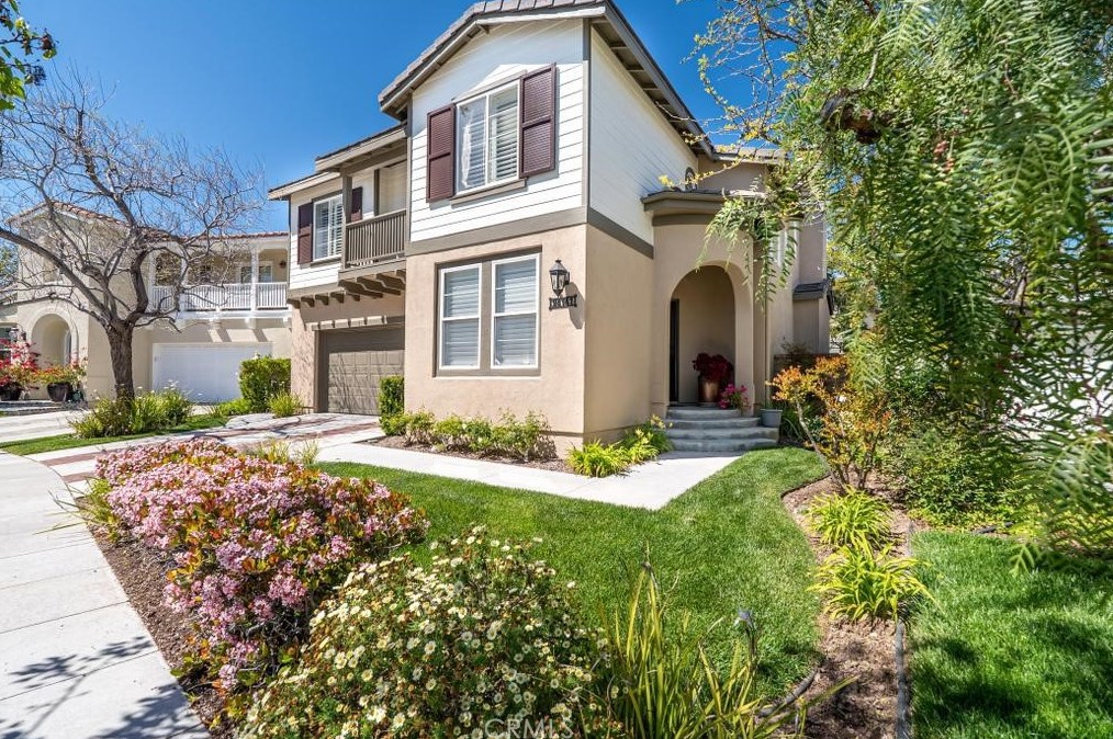 24141 Breton Ct, Santa Clarita, CA 91355