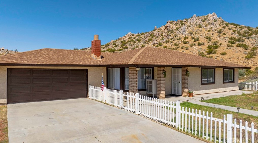 39655 163rd St, Palmdale, CA 93591