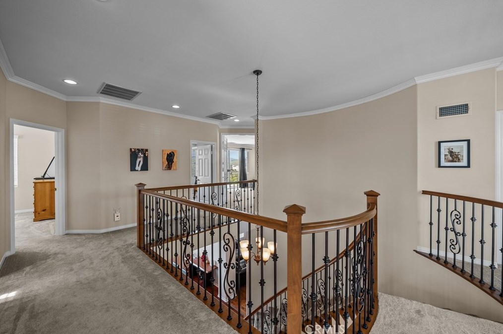 24205 English Rose Pl, Santa Clarita CA  91354-4921 exterior