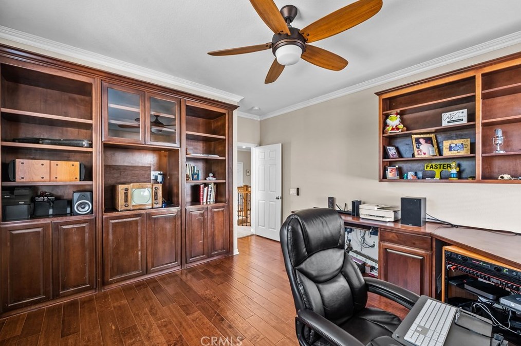 24205 English Rose Pl, Santa Clarita CA  91354-4921 exterior