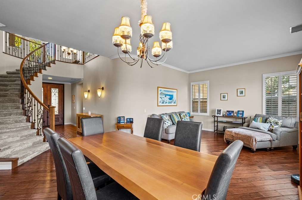 24205 English Rose Pl, Santa Clarita CA  91354-4921 exterior