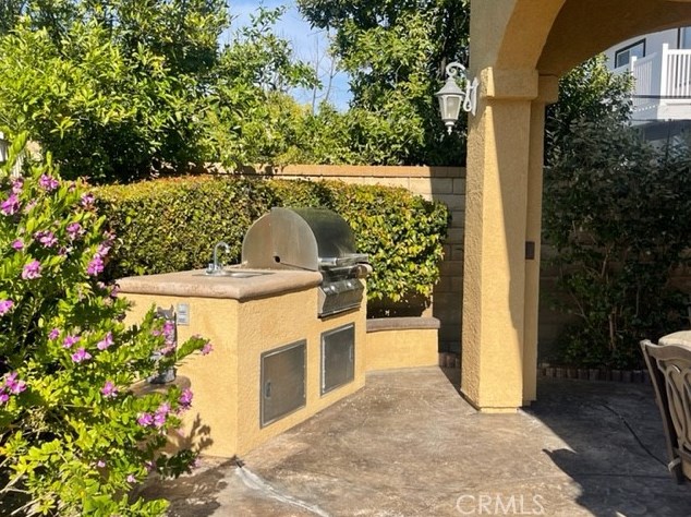 24205 English Rose Pl, Santa Clarita CA  91354-4921 exterior