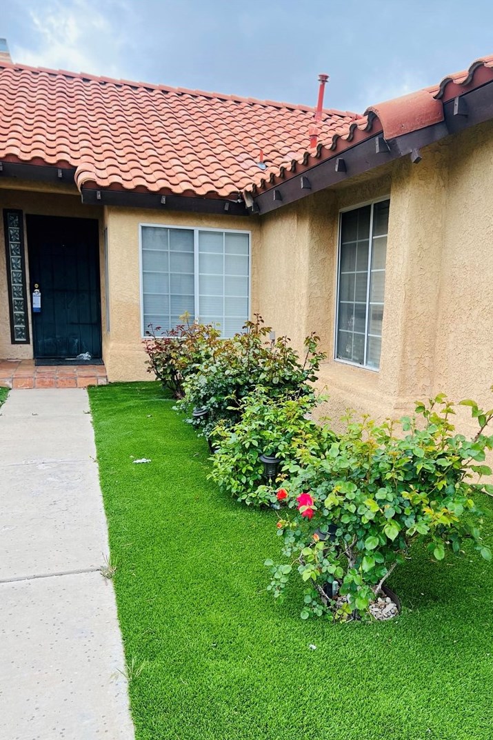 5828 Blue Sage Dr, Palmdale, CA 93552