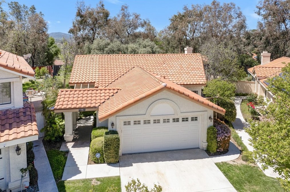 15656 Meadow Dr, Santa Clarita, CA 91387