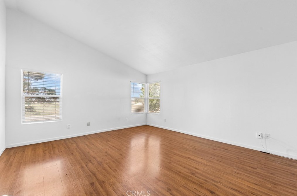 3035 Maricotte Dr, Palmdale CA  93550-2437 exterior