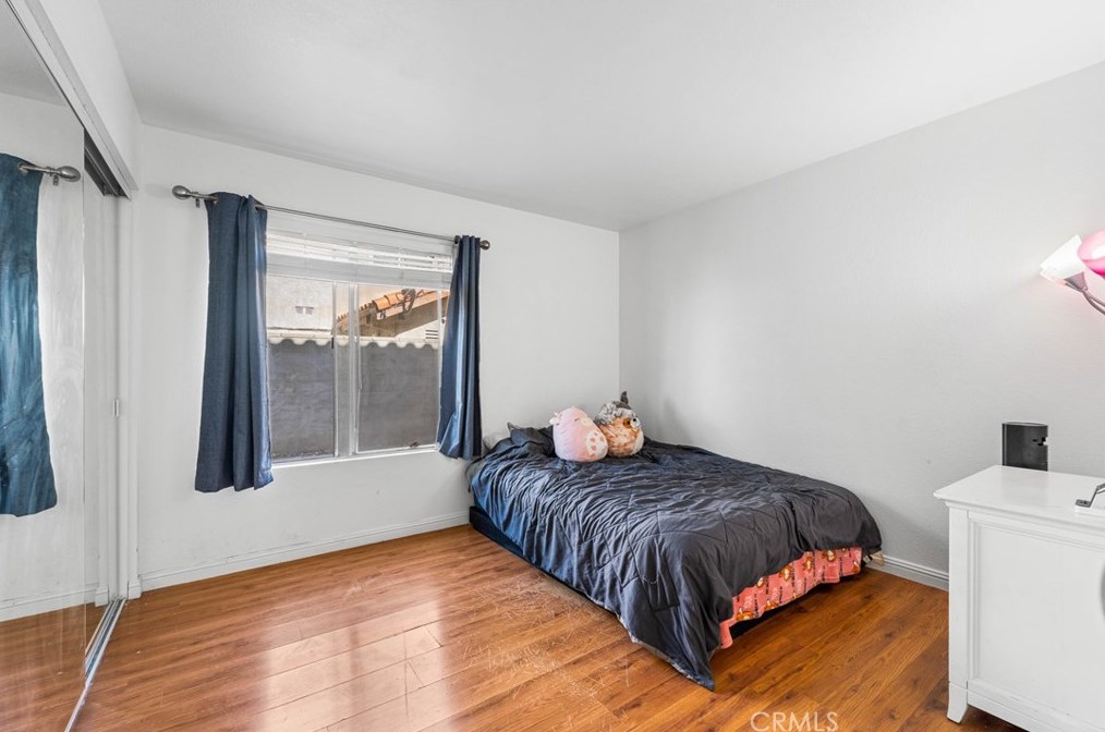 3035 Maricotte Dr, Palmdale CA  93550-2437 exterior