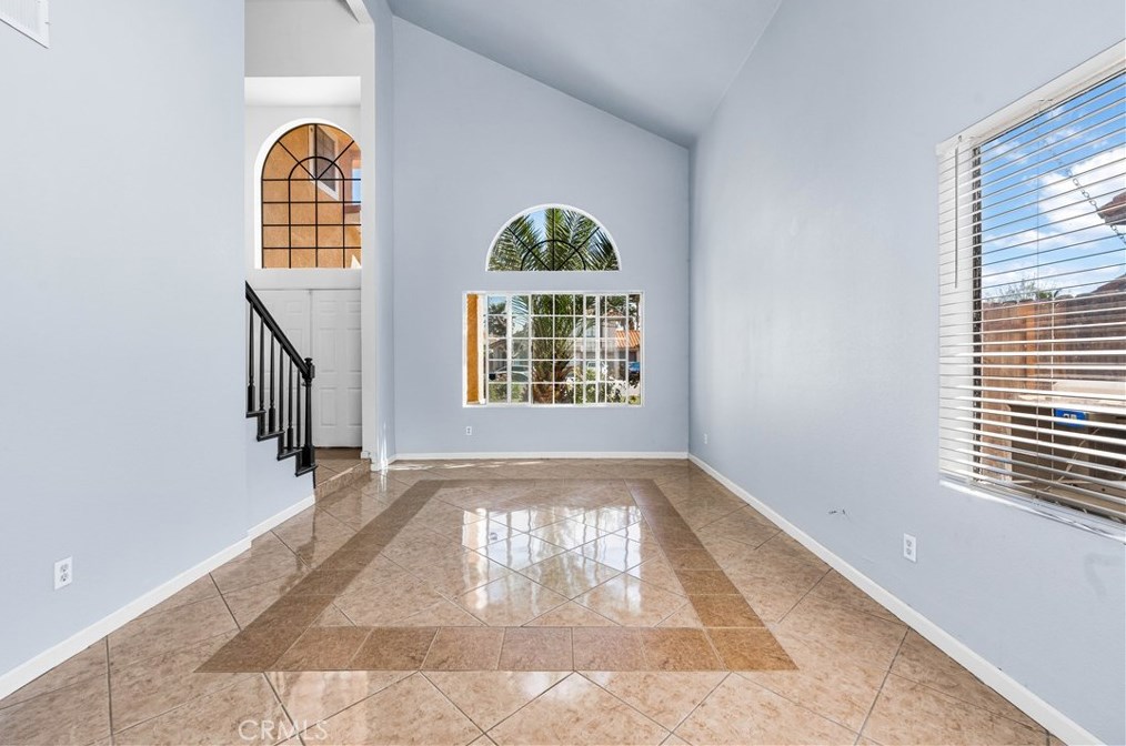 3035 Maricotte Dr, Palmdale CA  93550-2437 exterior