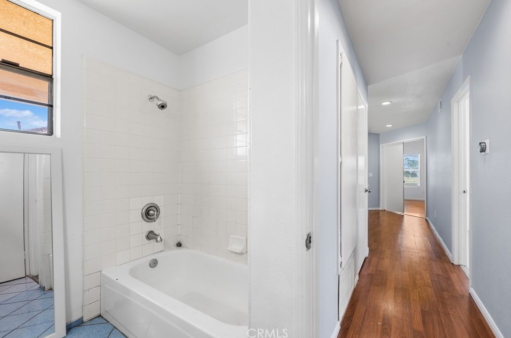 3035 Maricotte Dr, Palmdale CA  93550-2437 exterior