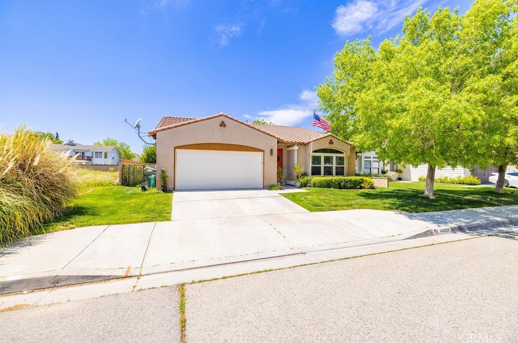 44029 Chaparral Dr, Lancaster, CA 93536