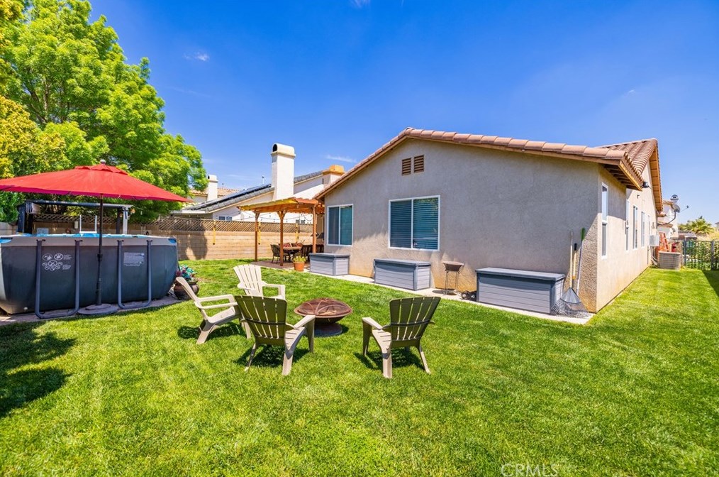 44029 Chaparral Dr, Lancaster CA  93536-6275 exterior