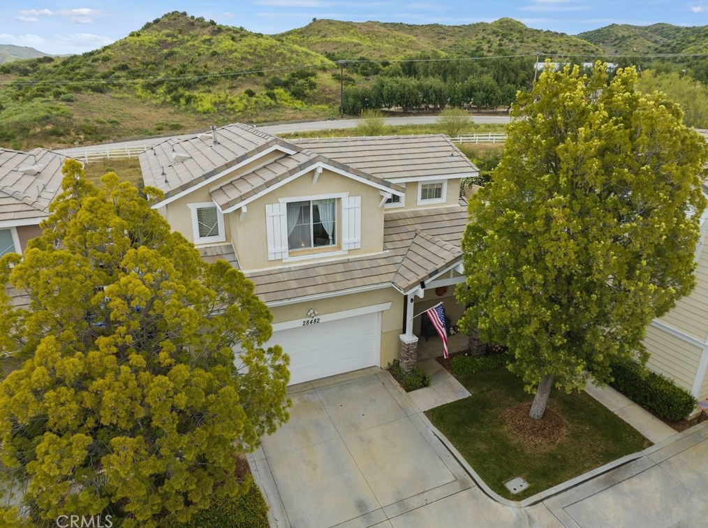 28482 Mayfair Dr, Santa Clarita CA  91354-1519 exterior