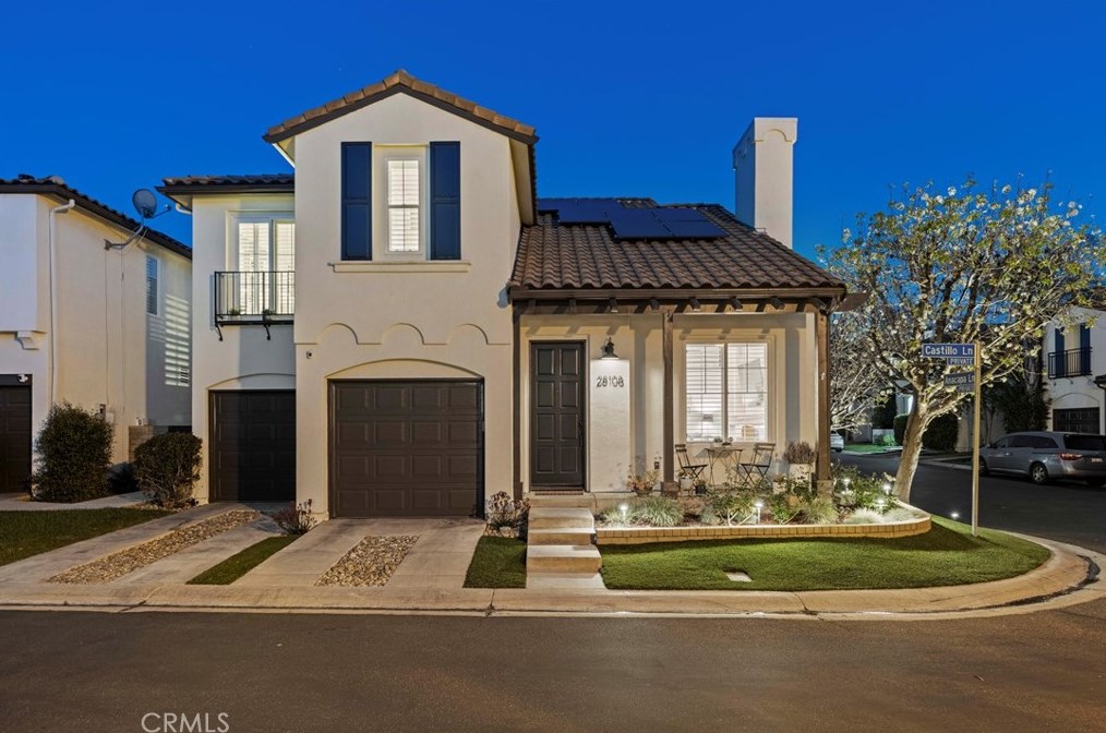 28108 Castillo Ln, Santa Clarita, CA 91354