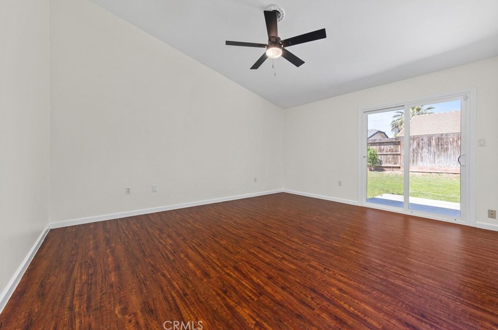 5600 Summer Cypress Dr, Bakersfield CA  93313-5188 exterior