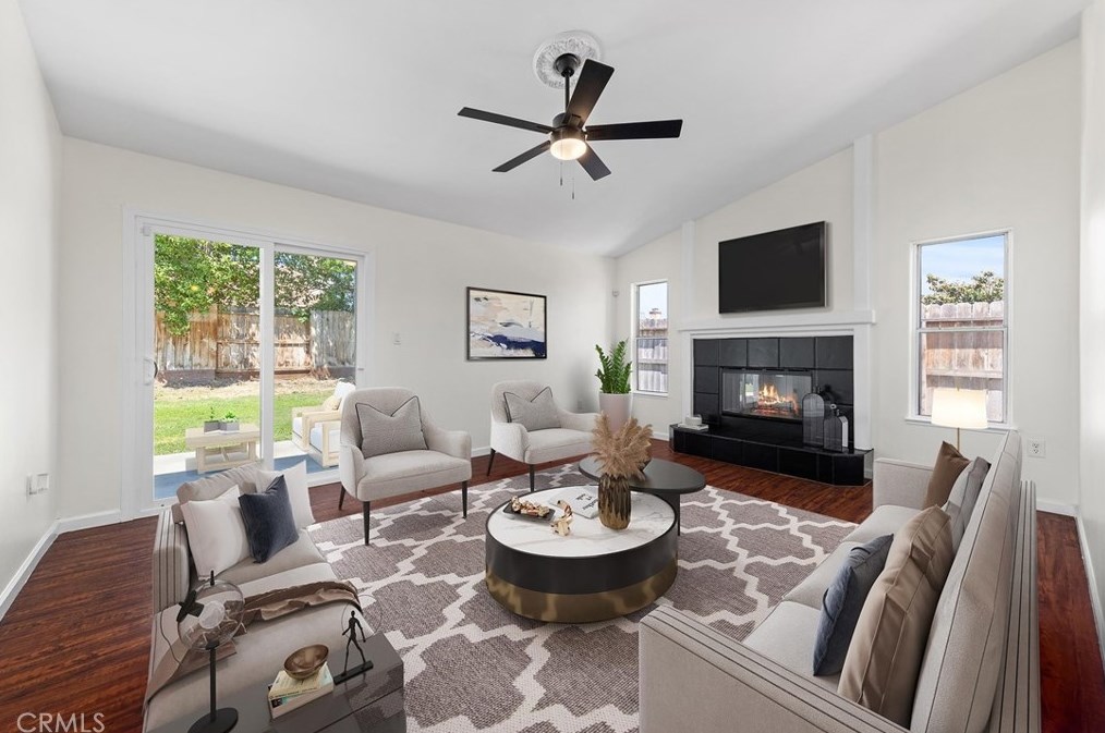 5600 Summer Cypress Dr, Bakersfield CA  93313-5188 exterior