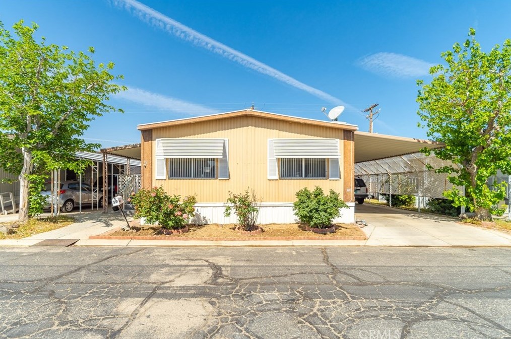 2550 E Avenue I #19, Lancaster, CA 93535