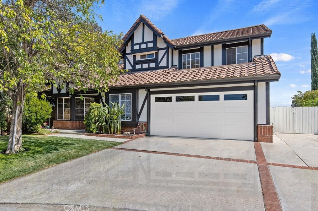 27500 Label Ave, Santa Clarita, CA 91351-1075
