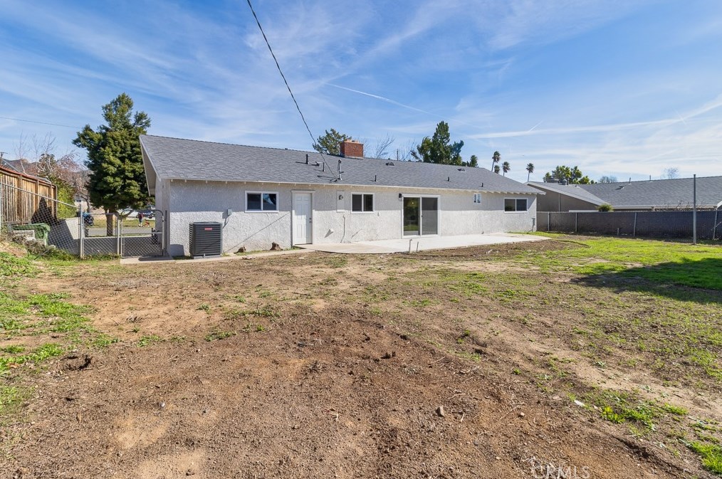 3421 Corpus Christi St, Simi Valley CA 93063-1408 exterior