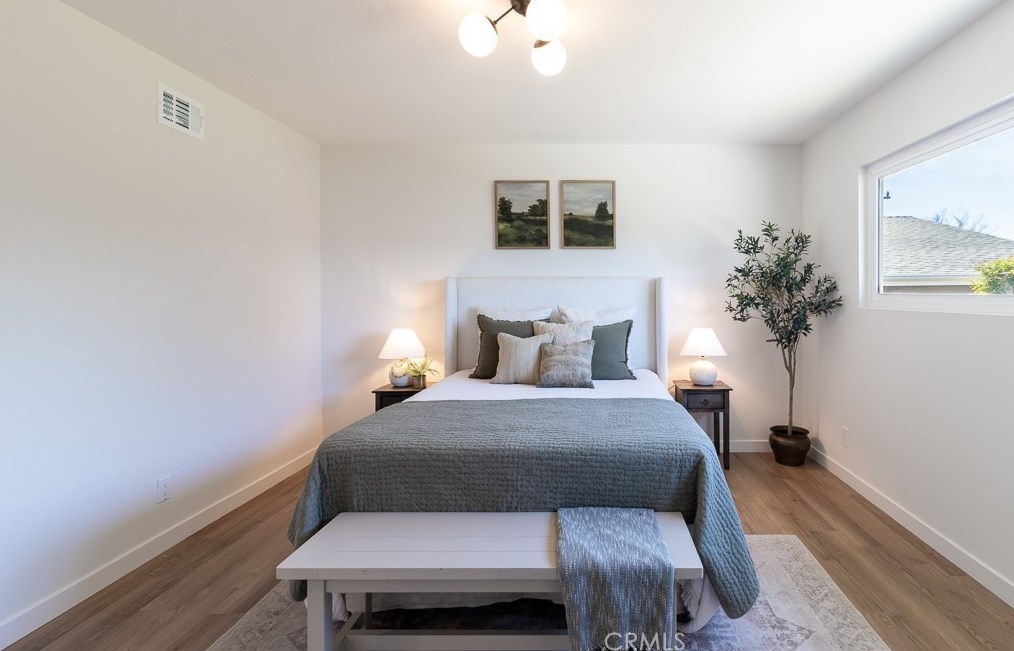 3421 Corpus Christi St, Simi Valley CA 93063-1408 exterior