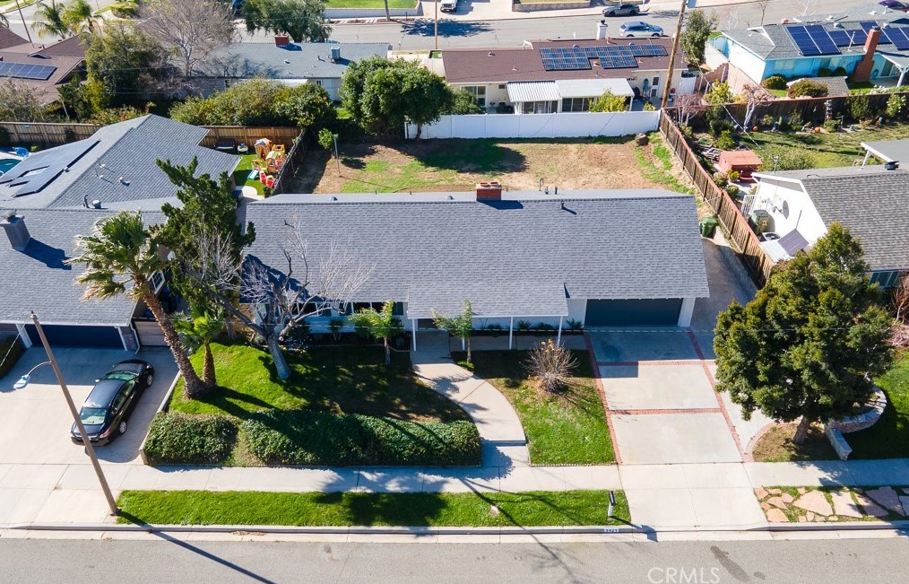 3421 Corpus Christi St, Simi Valley CA 93063-1408 exterior