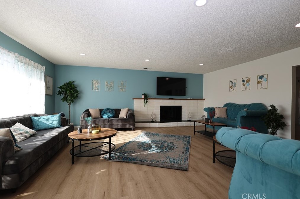 2716 Cita Ave, Escondido, CA 92029-5816