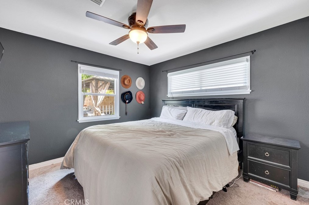 4275 Eileen St, Simi Valley CA  93063-2918 exterior
