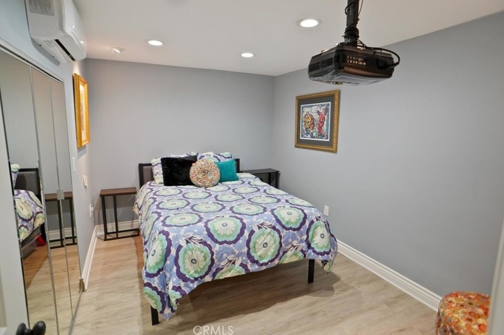 1408 View Dr, Thousand Oaks CA 91362-4315 exterior