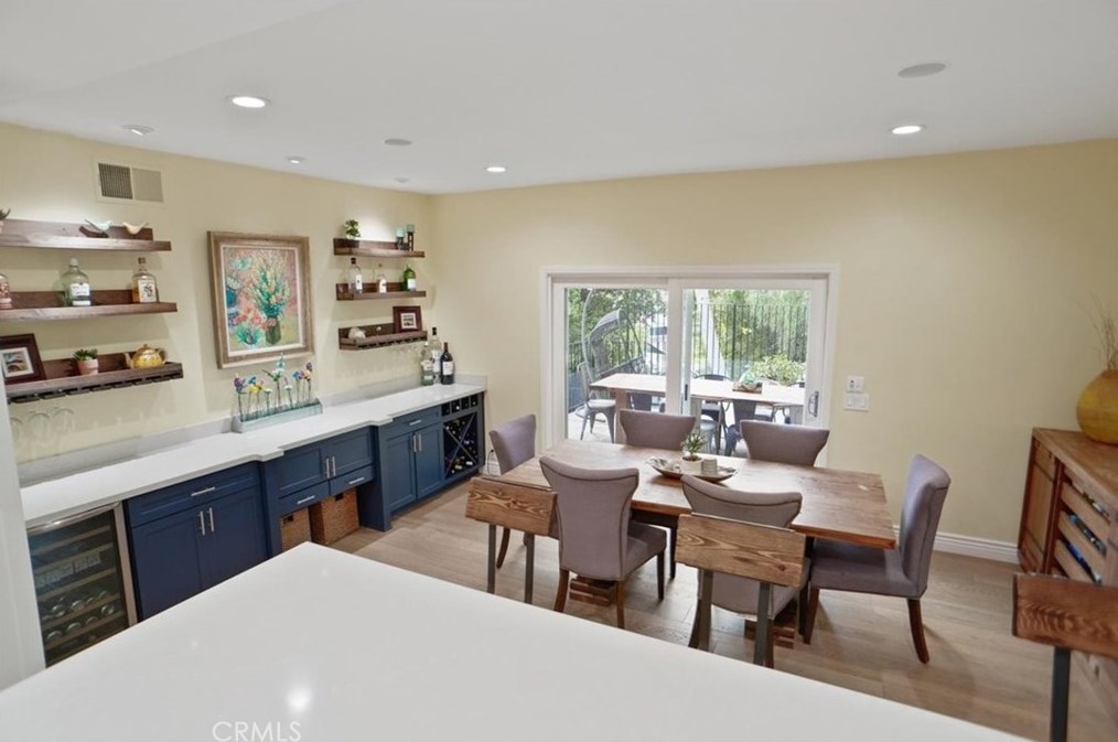 1408 View Dr, Thousand Oaks CA 91362-4315 exterior