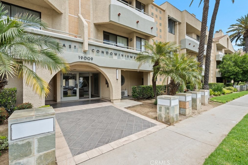 19009 Sherman Way #46, Los Angeles, CA 91335