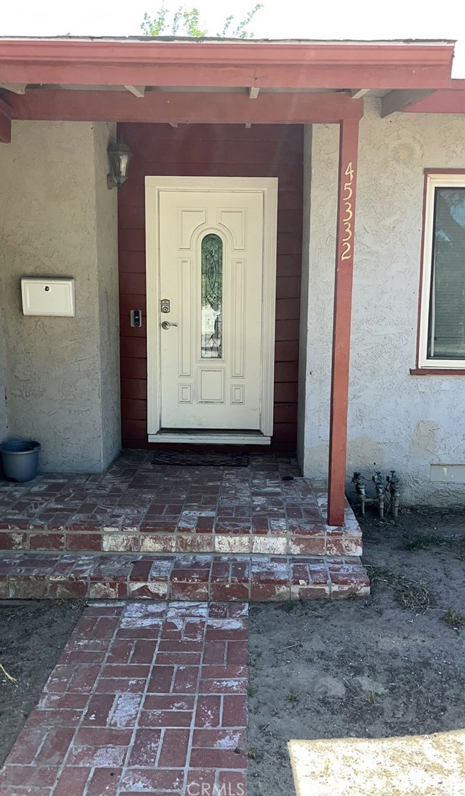 45332 11th St, Lancaster, CA 93534