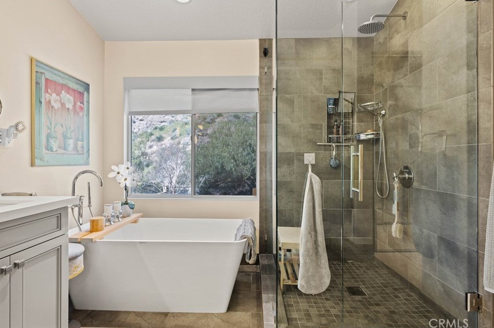 29655 Mammoth Ln, Santa Clarita CA  91387-6226 exterior