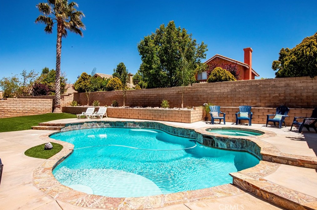 39810 Gorham Ln, Palmdale, CA 93551