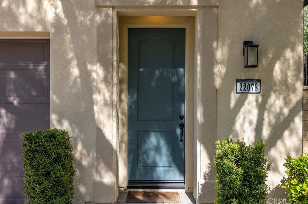 22078 Propello Dr, Santa Clarita, CA 91350-8547