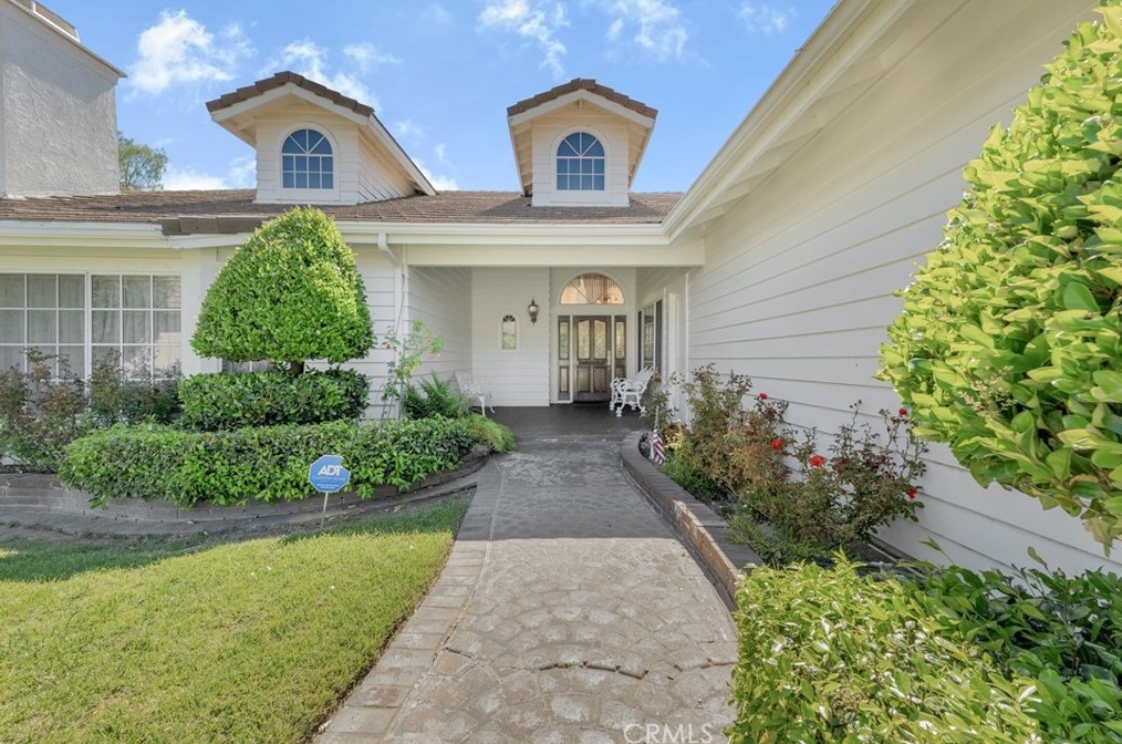 5701 Green Meadow, Calabasas, CA 91301