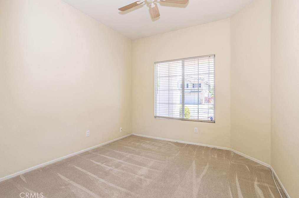 45757 Knightsbridge St, Lancaster CA 93534-5198 exterior