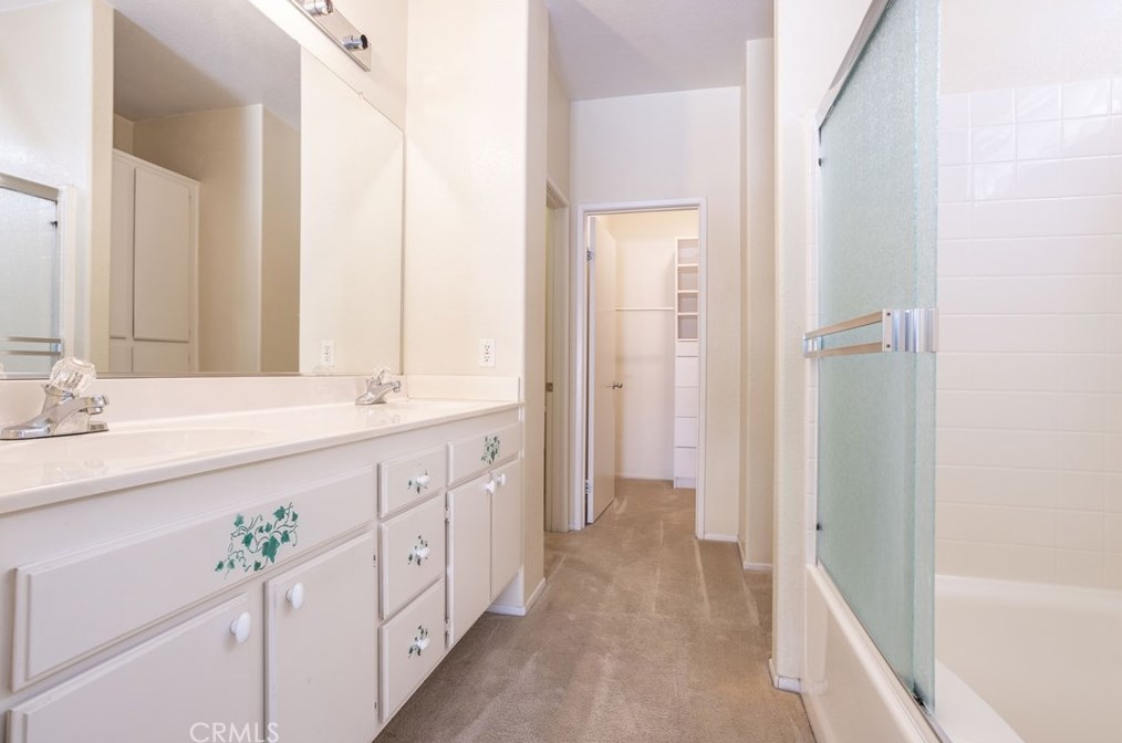 45757 Knightsbridge St, Lancaster CA 93534-5198 exterior