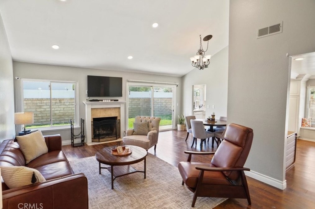 25656 Lochmoor Rd, Santa Clarita, CA 91355
