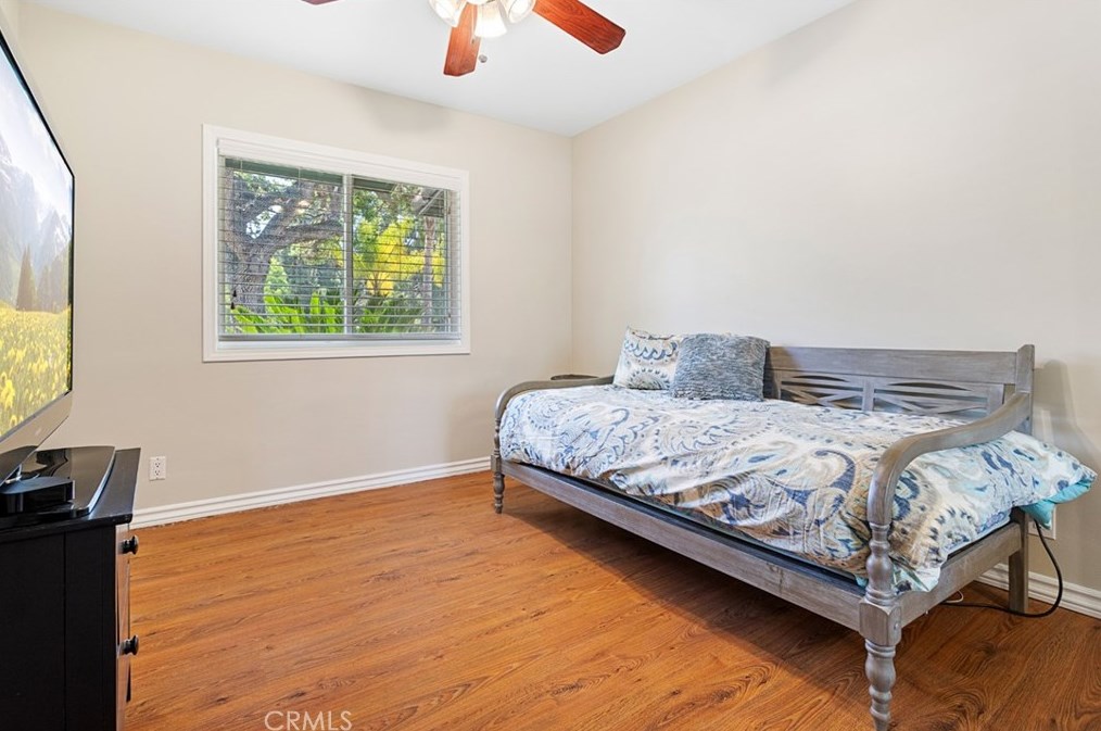 1723 Ln Granada Dr, Thousand Oaks CA 91362-2148 exterior