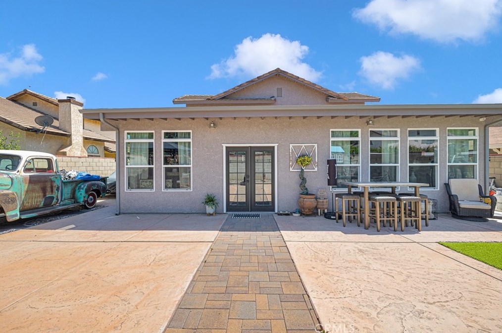 1257 Avenue, Lancaster CA  93535-6504 exterior